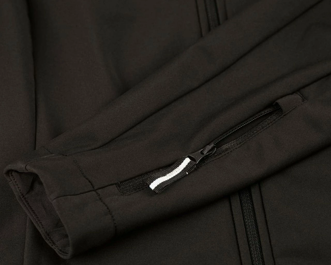 Cube Tour Softshell Damen Jacke | Black – Bild 4